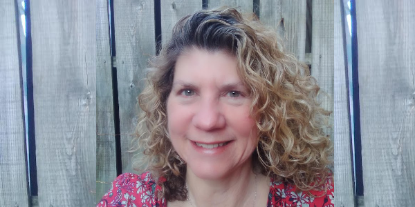 Scholarship Recipient Pays it Forward